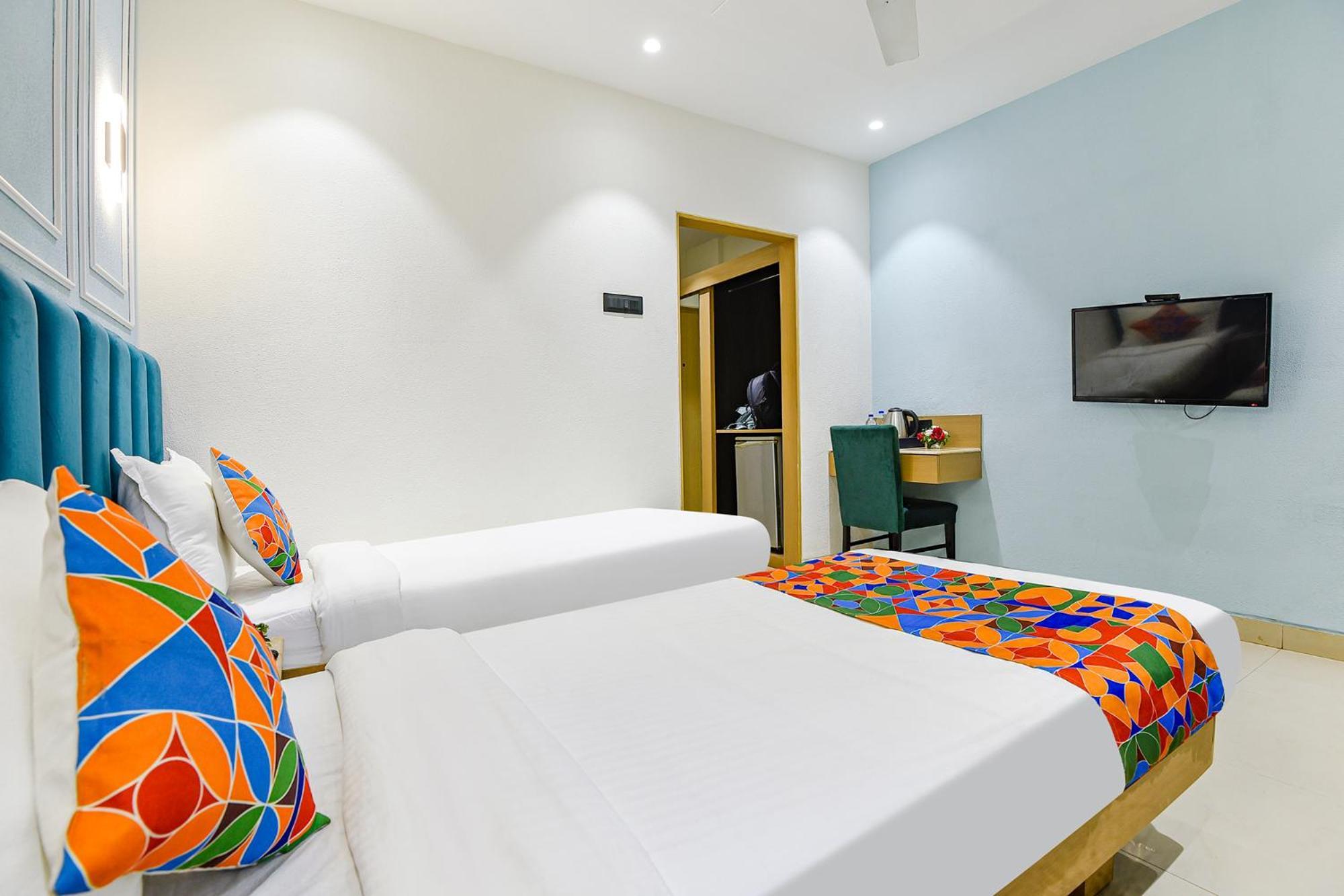 Fabhotel Prime Supreme - 700M From Vasco Da Gama Railway Station Marmagao Exterior foto
